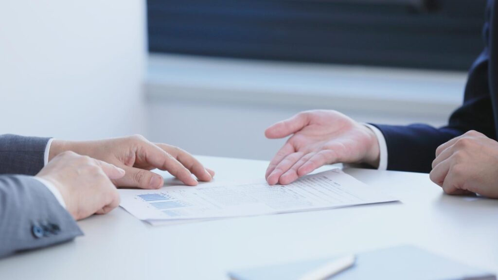 asesoria-juridica-de-eurosistema Una asesoría jurídica es un servicio profesional que ofrece orientación legal, consultas jurídicas y apoyo especializado